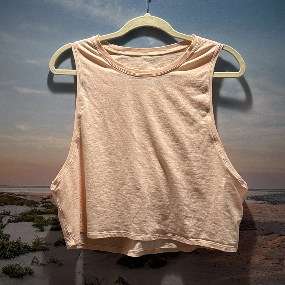 Lululemon Cut Back Crop Tank size 10 in Ballet Slipper - Picture 2 of 5